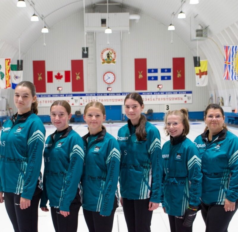 182969747_curling_photo_equipe_st-denos