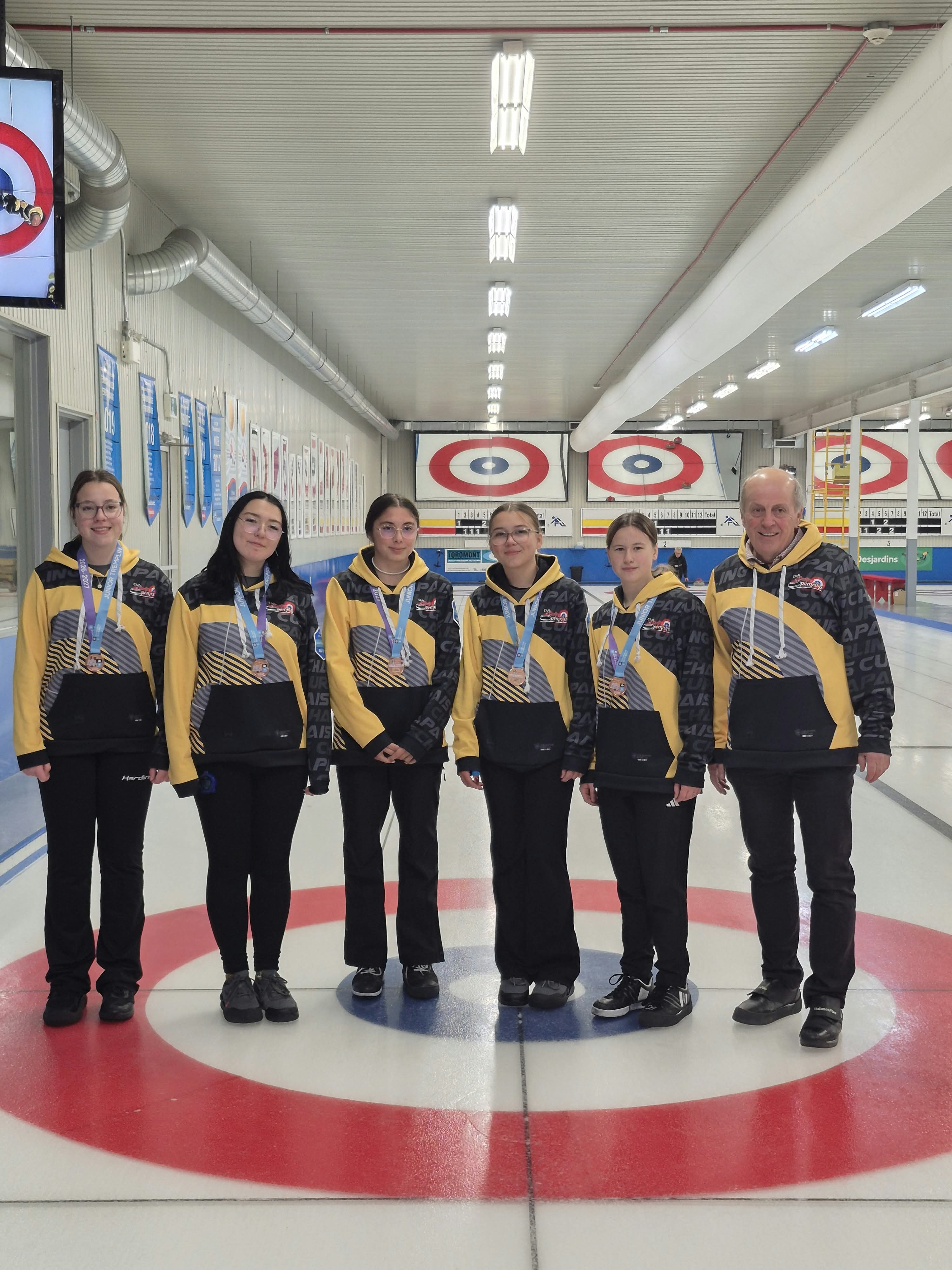 Junior-Tremplin_Bronze_Opemiska-Filles